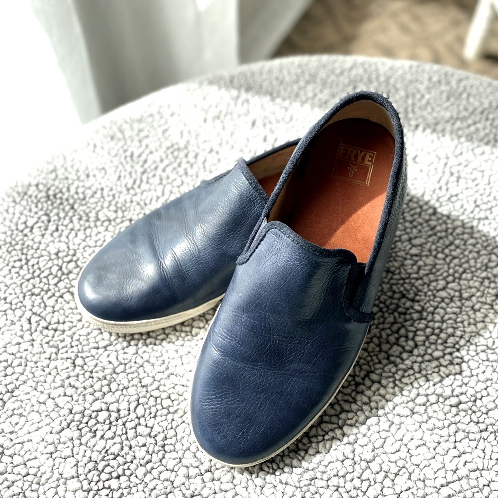 Frye Men’s Navy Leather Slip-on Sneaker Sz 10.5